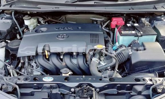 Buy Import 2014 Toyota Axio in Dhaka, Dhaka Buy Import 2014 Toyota Axio in Dhaka, Dhaka