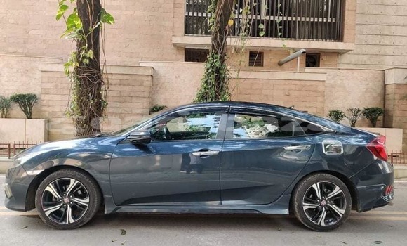 Buy Used 2017 Honda Civic in Dhaka, Dhaka Buy Used 2017 Honda Civic in Dhaka, Dhaka