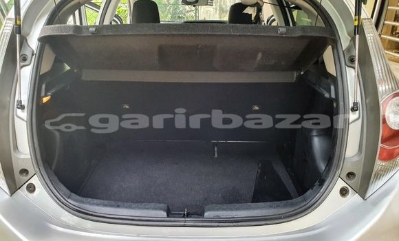 কেনা ব্যবহৃত Toyota Aqua Silver গাড়ী মধ্যে ঢাকা মধ্যে Dhaka কেনা ব্যবহৃত Toyota Aqua Silver গাড়ী মধ্যে ঢাকা মধ্যে Dhaka