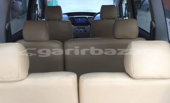 কেনা ব্যবহৃত Toyota Noah Black গাড়ী মধ্যে ঢাকা মধ্যে Dhaka কেনা ব্যবহৃত Toyota Noah Black গাড়ী মধ্যে ঢাকা মধ্যে Dhaka