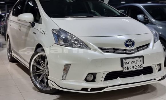 Buy Used 2013 Toyota Prius in Dhaka, Dhaka Buy Used 2013 Toyota Prius in Dhaka, Dhaka