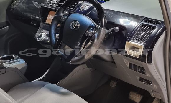 Buy Used 2013 Toyota Prius in Dhaka, Dhaka Buy Used 2013 Toyota Prius in Dhaka, Dhaka