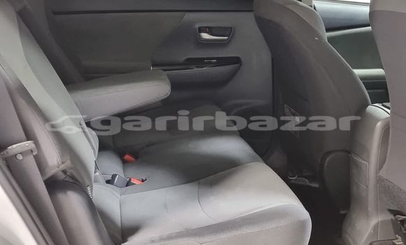 Buy Used 2013 Toyota Prius in Dhaka, Dhaka Buy Used 2013 Toyota Prius in Dhaka, Dhaka