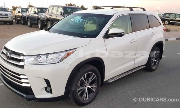 Buy Import 2017 Toyota Highlander in Import - Dubai, Bandarban Buy Import 2017 Toyota Highlander in Import - Dubai, Bandarban