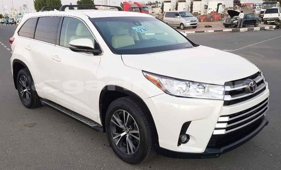 Buy Import 2017 Toyota Highlander in Import - Dubai, Bandarban Buy Import 2017 Toyota Highlander in Import - Dubai, Bandarban