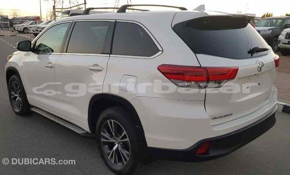 Buy Import 2017 Toyota Highlander in Import - Dubai, Bandarban Buy Import 2017 Toyota Highlander in Import - Dubai, Bandarban