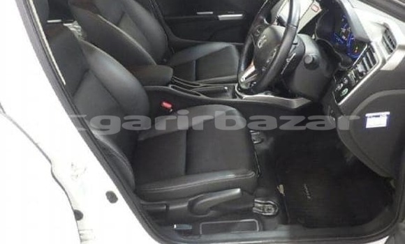 কেনা ব্যবহৃত Honda Grace White গাড়ী মধ্যে ঢাকা মধ্যে Dhaka কেনা ব্যবহৃত Honda Grace White গাড়ী মধ্যে ঢাকা মধ্যে Dhaka