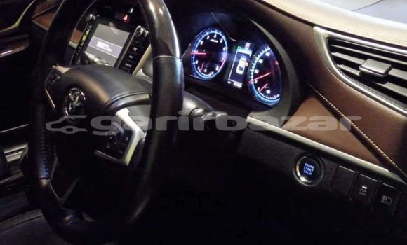 কেনা আমদানি Toyota Harrier White গাড়ী মধ্যে ঢাকা মধ্যে Dhaka কেনা আমদানি Toyota Harrier White গাড়ী মধ্যে ঢাকা মধ্যে Dhaka