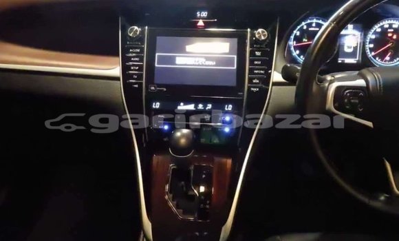 কেনা আমদানি Toyota Harrier White গাড়ী মধ্যে ঢাকা মধ্যে Dhaka কেনা আমদানি Toyota Harrier White গাড়ী মধ্যে ঢাকা মধ্যে Dhaka
