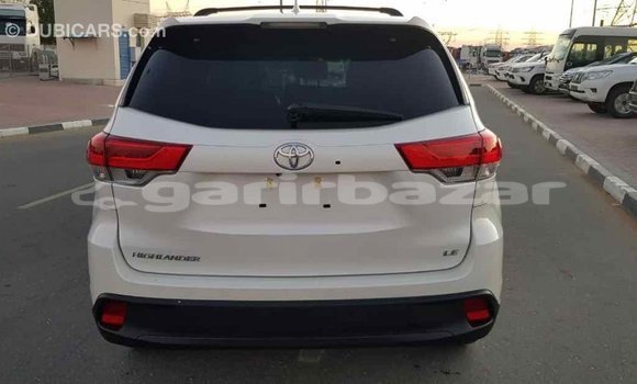 Buy Import 2017 Toyota Highlander in Import - Dubai, Bandarban Buy Import 2017 Toyota Highlander in Import - Dubai, Bandarban