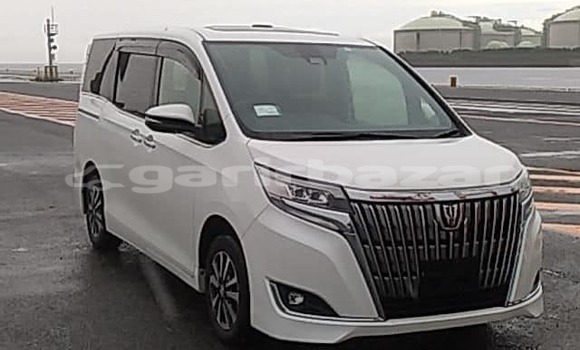 Buy Import 2017 Toyota Esquire in Dhaka, Dhaka Buy Import 2017 Toyota Esquire in Dhaka, Dhaka