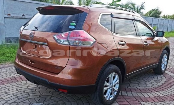 Buy Import 2016 Nissan X-Trail in Dhaka, Dhaka Buy Import 2016 Nissan X-Trail in Dhaka, Dhaka
