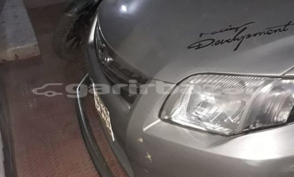 কেনা ব্যবহৃত Toyota Axio Silver গাড়ী মধ্যে ঢাকা মধ্যে Dhaka কেনা ব্যবহৃত Toyota Axio Silver গাড়ী মধ্যে ঢাকা মধ্যে Dhaka