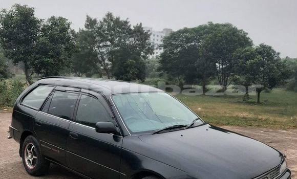 কিনুন ব্যবহৃত Toyota গাড়ী কিনুন ব্যবহৃত Toyota গাড়ী