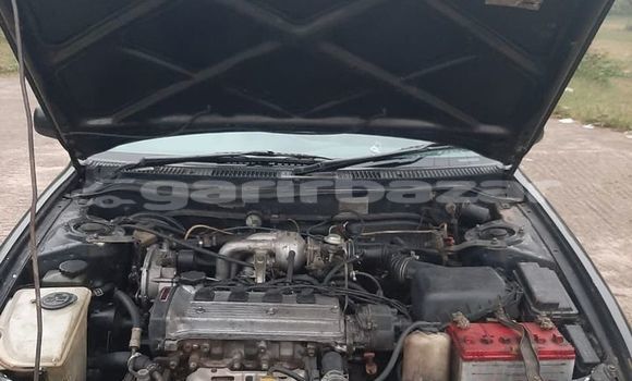 কিনুন ব্যবহৃত Toyota গাড়ী কিনুন ব্যবহৃত Toyota গাড়ী
