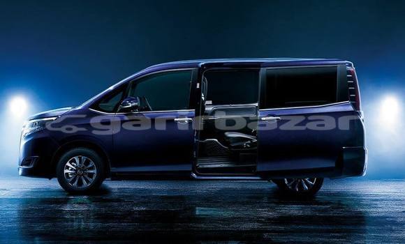 Buy Import 2021 Toyota Esquire in Dhaka, Dhaka Buy Import 2021 Toyota Esquire in Dhaka, Dhaka