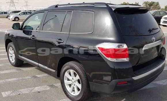 Buy Import 2013 Toyota Highlander in Import - Dubai, Bandarban Buy Import 2013 Toyota Highlander in Import - Dubai, Bandarban