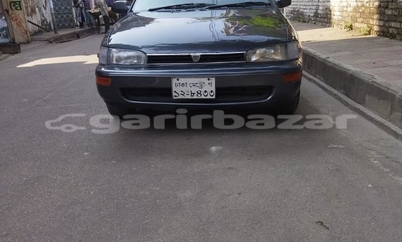 কিনুন ব্যবহৃত Toyota গাড়ী কিনুন ব্যবহৃত Toyota গাড়ী
