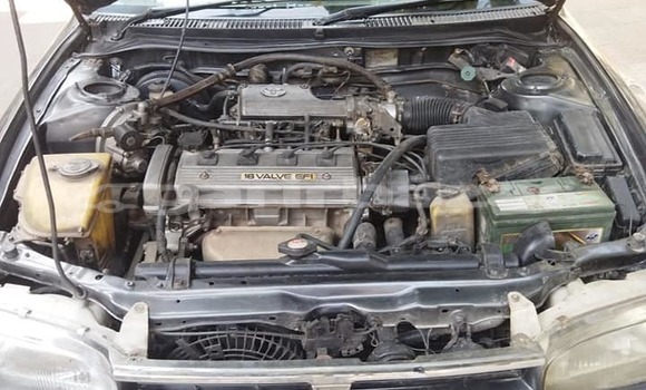 কিনুন ব্যবহৃত Toyota গাড়ী কিনুন ব্যবহৃত Toyota গাড়ী