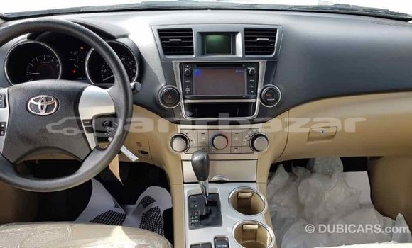 Buy Import 2013 Toyota Highlander in Import - Dubai, Bandarban Buy Import 2013 Toyota Highlander in Import - Dubai, Bandarban