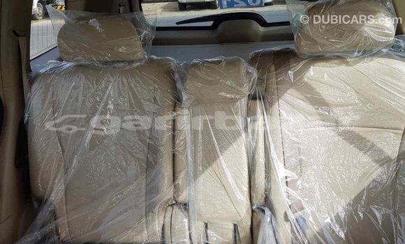 Buy Import 2013 Toyota Highlander in Import - Dubai, Bandarban Buy Import 2013 Toyota Highlander in Import - Dubai, Bandarban