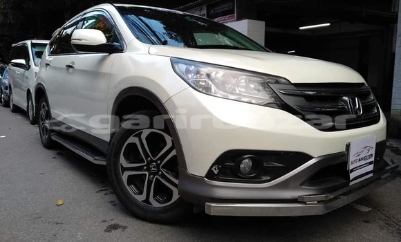 Buy Used 2012 Honda CR-V in Dhaka, Dhaka Buy Used 2012 Honda CR-V in Dhaka, Dhaka