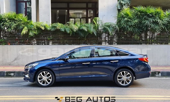 কেনা ব্যবহৃত Hyundai Sonata Blue গাড়ী মধ্যে ঢাকা মধ্যে Dhaka কেনা ব্যবহৃত Hyundai Sonata Blue গাড়ী মধ্যে ঢাকা মধ্যে Dhaka