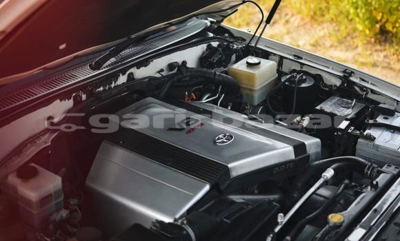 Buy Used 2000 Lexus LX in Dhaka, Dhaka Buy Used 2000 Lexus LX in Dhaka, Dhaka