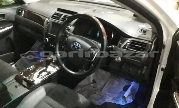 কেনা আমদানি Toyota Camry White গাড়ী মধ্যে ঢাকা মধ্যে Dhaka কেনা আমদানি Toyota Camry White গাড়ী মধ্যে ঢাকা মধ্যে Dhaka