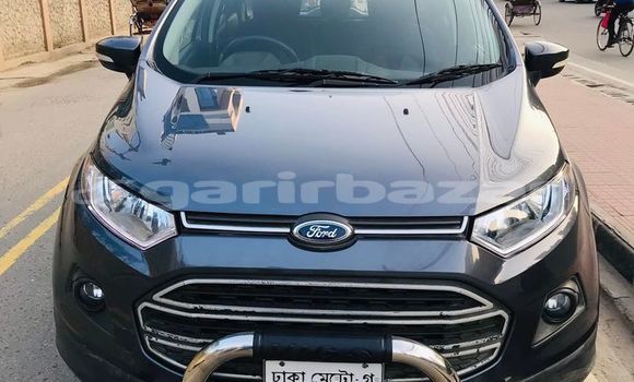 কিনুন ব্যবহৃত Ford গাড়ী কিনুন ব্যবহৃত Ford গাড়ী