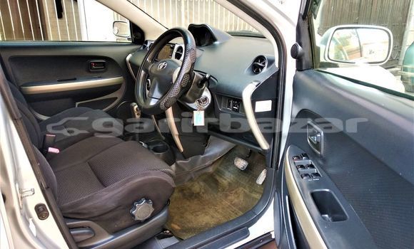 Buy Used 2005 Toyota IST in Dhaka, Dhaka Buy Used 2005 Toyota IST in Dhaka, Dhaka