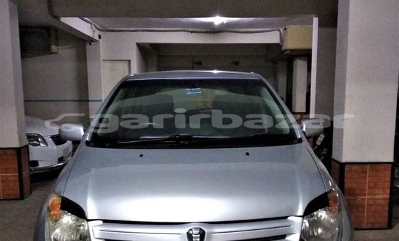 Buy Used 2005 Toyota IST in Dhaka, Dhaka Buy Used 2005 Toyota IST in Dhaka, Dhaka