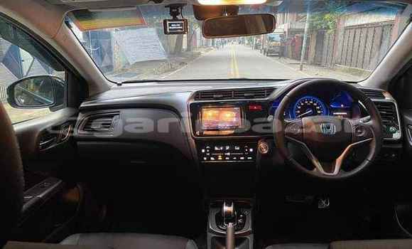 কেনা আমদানি Honda Grace Black গাড়ী মধ্যে ঢাকা মধ্যে Dhaka কেনা আমদানি Honda Grace Black গাড়ী মধ্যে ঢাকা মধ্যে Dhaka