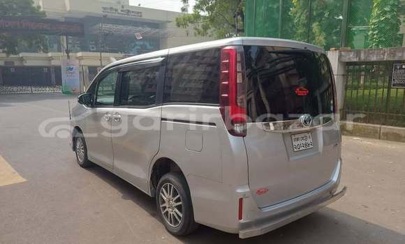 কেনা ব্যবহৃত Toyota Noah Other গাড়ী মধ্যে ঢাকা মধ্যে Dhaka কেনা ব্যবহৃত Toyota Noah Other গাড়ী মধ্যে ঢাকা মধ্যে Dhaka