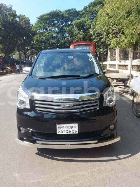 Big with watermark toyota noah dhaka dhaka 34598