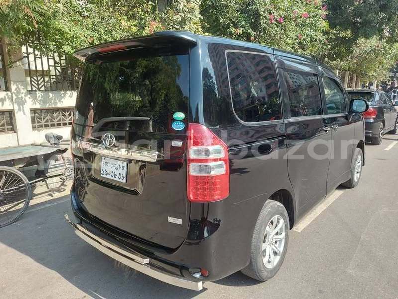 Big with watermark toyota noah dhaka dhaka 34598