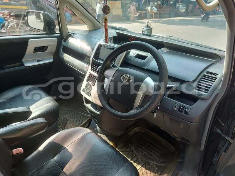 Big with watermark toyota noah dhaka dhaka 34598