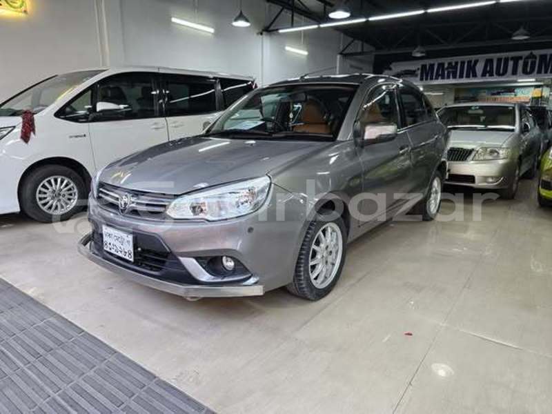 Big with watermark toyota crown hybrid royel saloon dhaka dhaka 34623