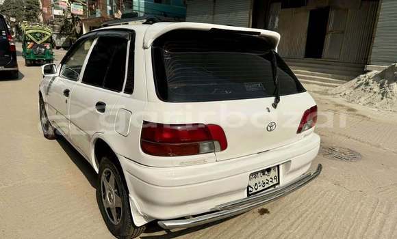 কেনা ব্যবহৃত Toyota starlet White গাড়ী মধ্যে ঢাকা মধ্যে Dhaka কেনা ব্যবহৃত Toyota starlet White গাড়ী মধ্যে ঢাকা মধ্যে Dhaka