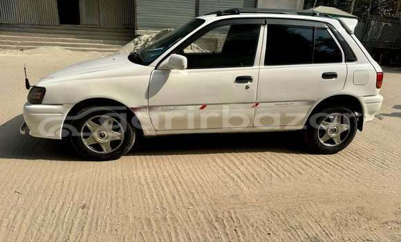 কেনা ব্যবহৃত Toyota starlet White গাড়ী মধ্যে ঢাকা মধ্যে Dhaka কেনা ব্যবহৃত Toyota starlet White গাড়ী মধ্যে ঢাকা মধ্যে Dhaka