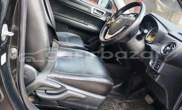 কেনা ব্যবহৃত Toyota Axio Black গাড়ী মধ্যে ঢাকা মধ্যে Dhaka কেনা ব্যবহৃত Toyota Axio Black গাড়ী মধ্যে ঢাকা মধ্যে Dhaka