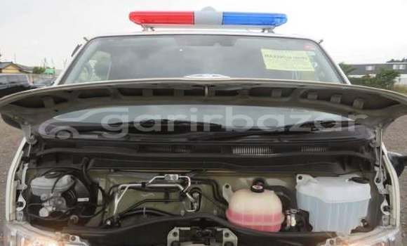 Buy Used 2019 Toyota Hiace in Dhaka, Dhaka Buy Used 2019 Toyota Hiace in Dhaka, Dhaka