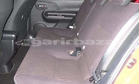 কেনা আমদানি Toyota Aqua Red গাড়ী মধ্যে ঢাকা মধ্যে Dhaka কেনা আমদানি Toyota Aqua Red গাড়ী মধ্যে ঢাকা মধ্যে Dhaka