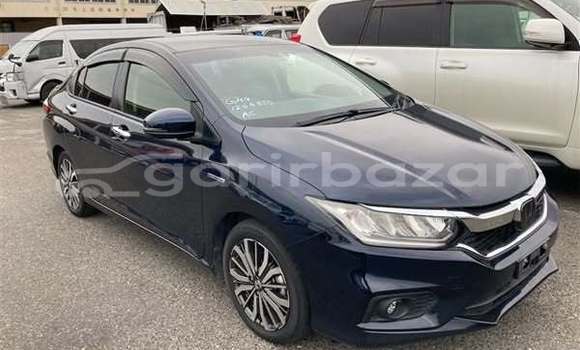 Buy Used 2019 Honda Grace in Dhaka, Dhaka Buy Used 2019 Honda Grace in Dhaka, Dhaka