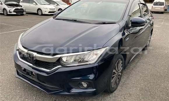 Buy Used 2019 Honda Grace in Dhaka, Dhaka Buy Used 2019 Honda Grace in Dhaka, Dhaka