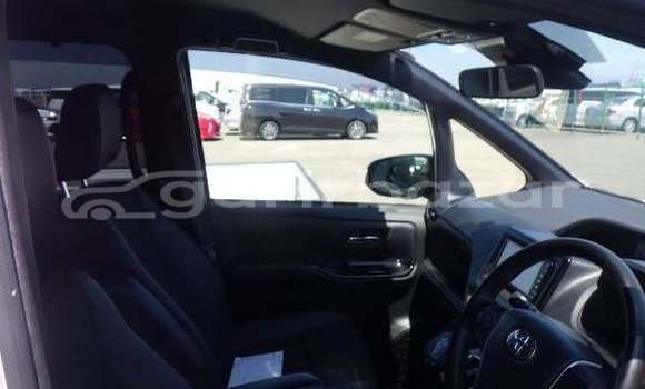 Buy Used 2019 Toyota Esquire in Dhaka, Dhaka Buy Used 2019 Toyota Esquire in Dhaka, Dhaka