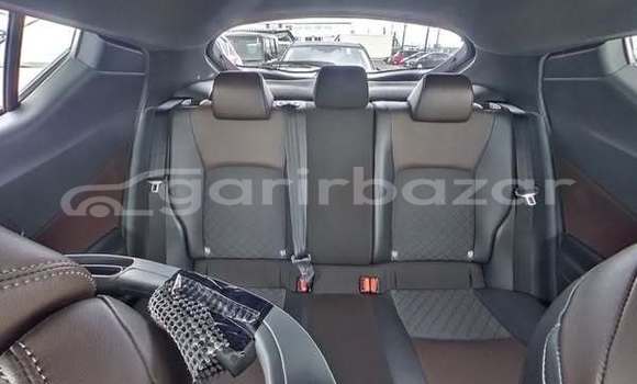 Buy Used 2019 Toyota Ch-r in Dhaka, Dhaka Buy Used 2019 Toyota Ch-r in Dhaka, Dhaka