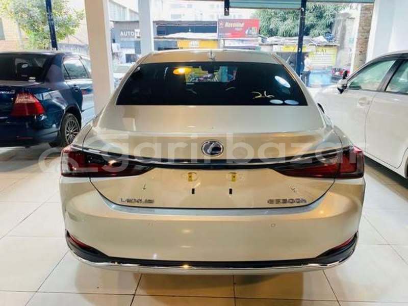 Big with watermark lexus es dhaka dhaka 34707