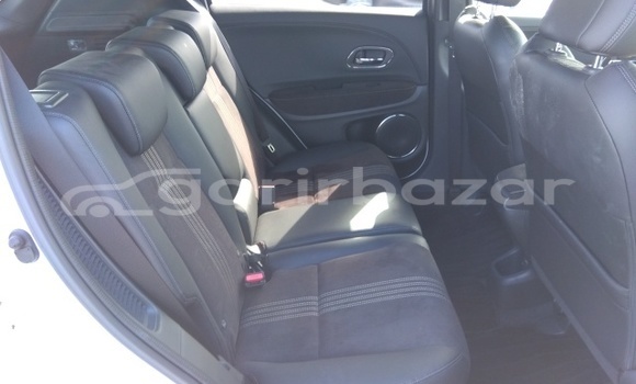 কেনা ব্যবহৃত Honda Vezel White গাড়ী মধ্যে ঢাকা মধ্যে Dhaka কেনা ব্যবহৃত Honda Vezel White গাড়ী মধ্যে ঢাকা মধ্যে Dhaka