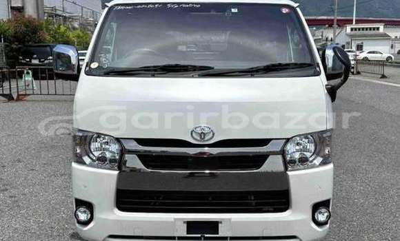 Buy Used 2020 Toyota Hiace in Dhaka, Dhaka Buy Used 2020 Toyota Hiace in Dhaka, Dhaka